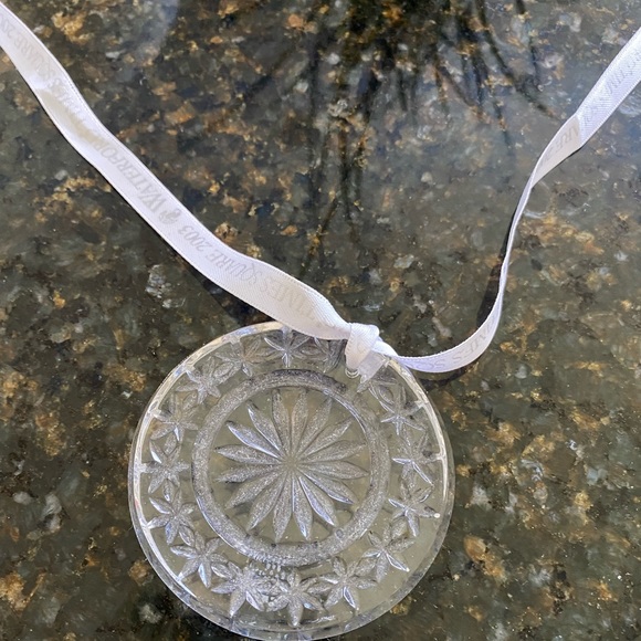 Waterford Crystal Courage 2003 Times Square Disc Ornament In Perfect Condition - Picture 4 of 9